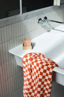Baina Josephine Hand Towel