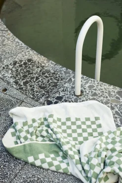 Baina Roman Pool Towel