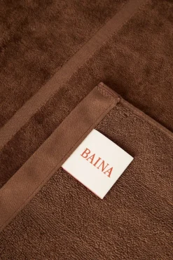 Baina Woodford Pool Towel