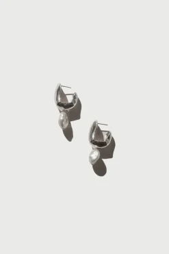 Faris Ebi Perla Earrings