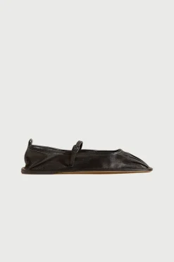 Hereu Dansa Supple Shiny Flat