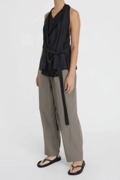 Mina Pant