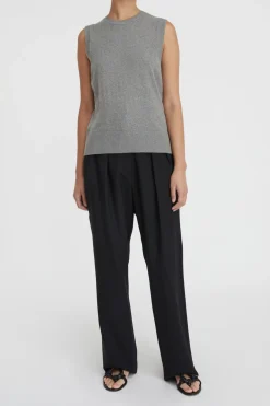 Mortimer Pleated Pant
